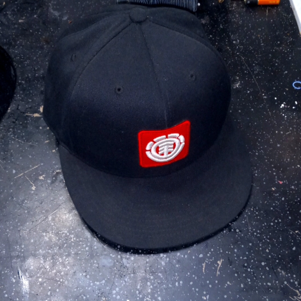 Fitted Hat